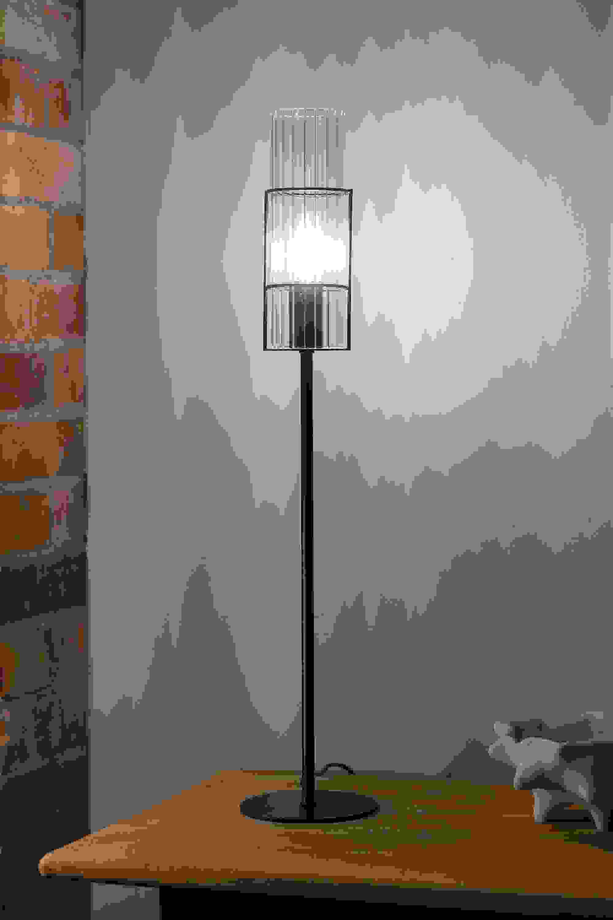 Tubo - Bordslampa Svart 65cm