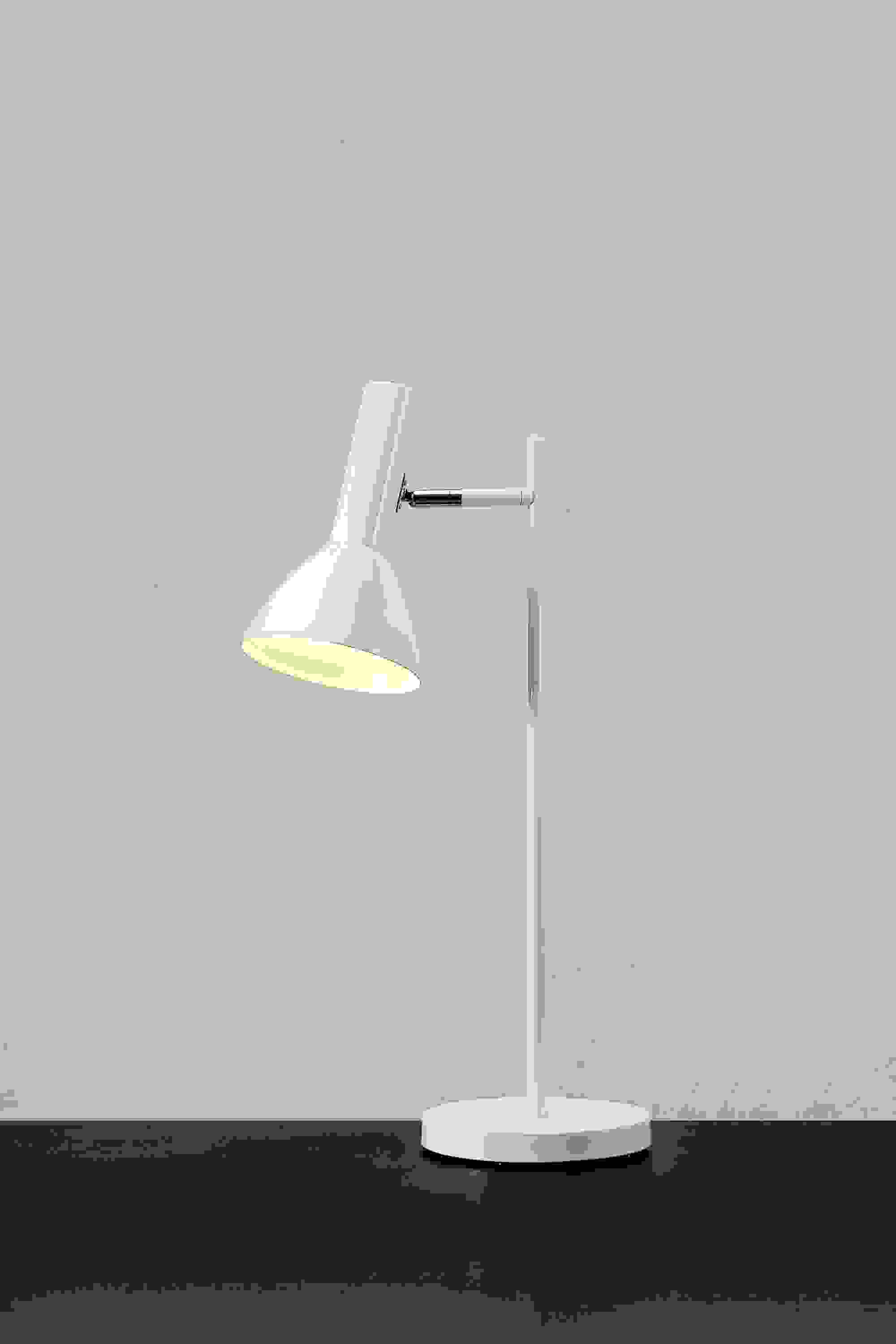 Metro - Table lamp White
