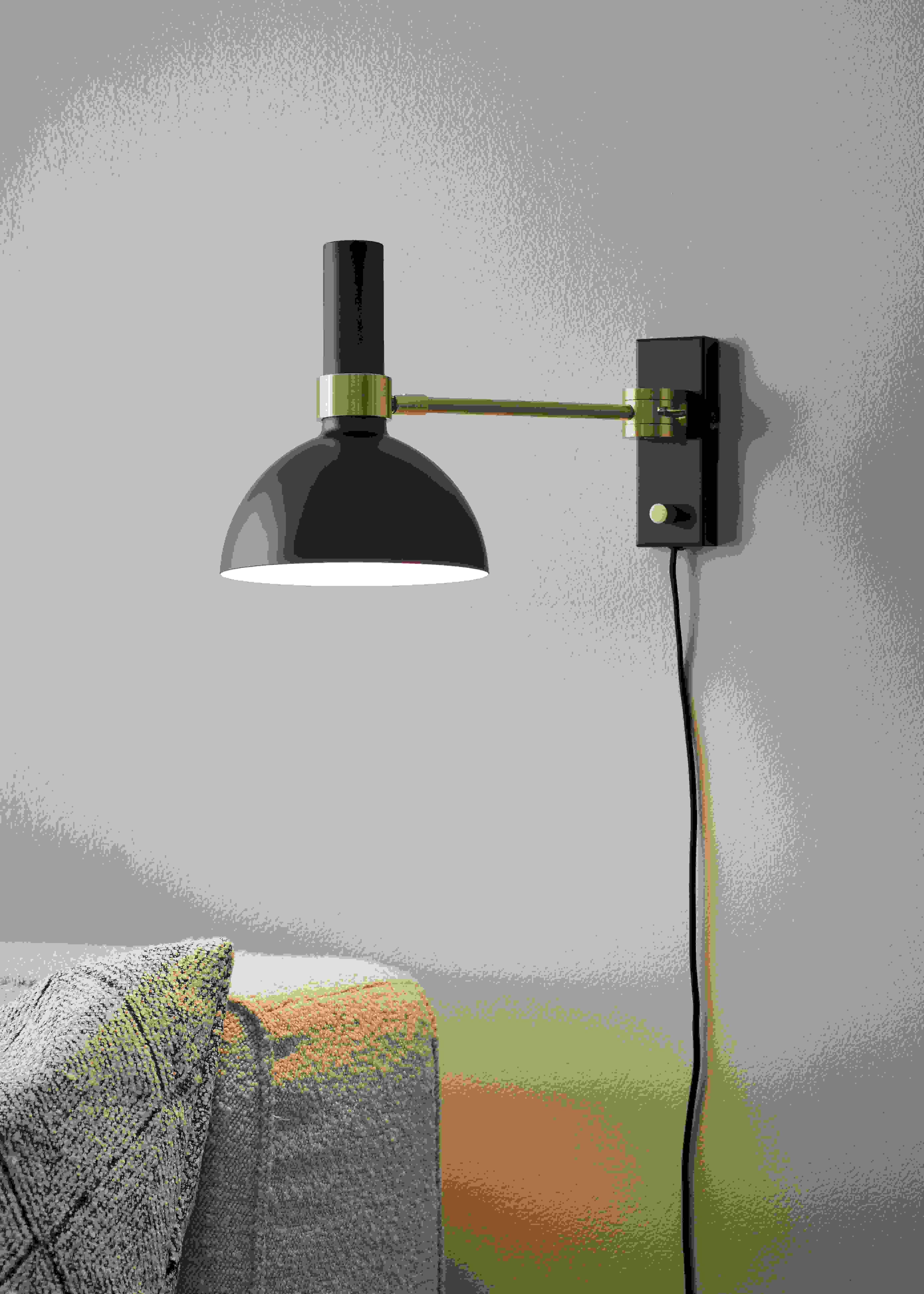 Larry - Wall lamp Black/Brushed Brass